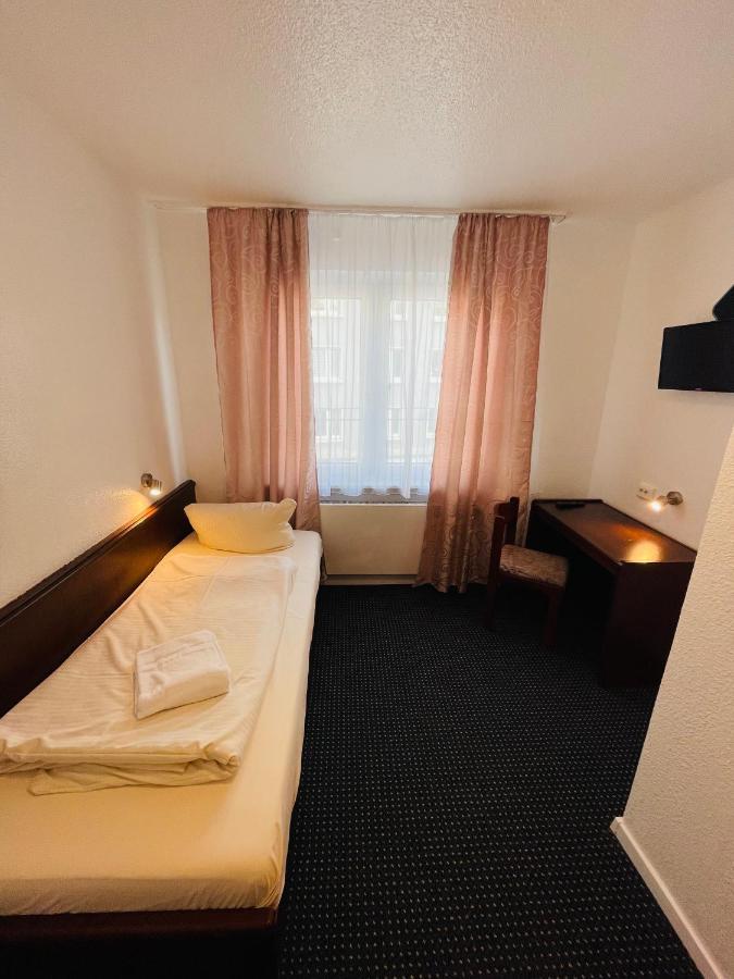 Brunnen Hotel Essen Exterior photo
